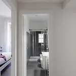 Leone IV Private Apartment