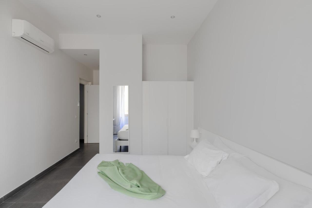 Apartment Leone Iv Private